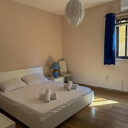 Apartment Golden - 4br Stylish For Group *