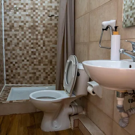 Golden - 4br Stylish For Group Tal-Hriereb