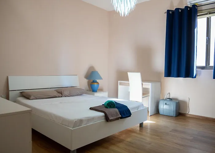 Apartment Golden - 4br Stylish For Group Tal-Hriereb