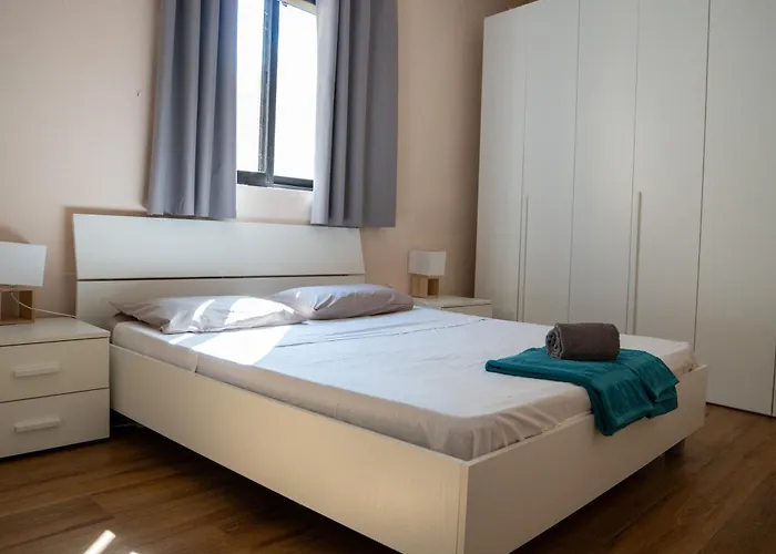 Apartment Golden - 4br Stylish For Group *